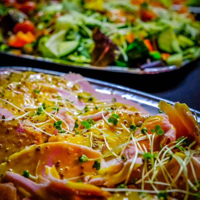 Honey roasted ham & Garden salad